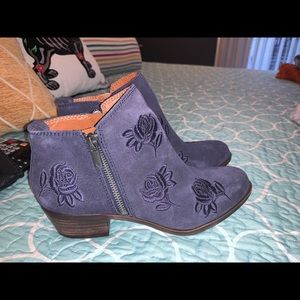 Navy blue Lucky Brand booties